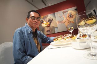 FX Harsono at his retrospective exhibition, Testimonies, Singapore